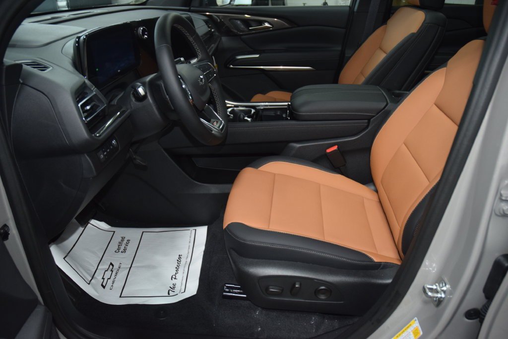 New 2027 Chevrolet Traverse Z71 w/ Driver Confidence Package AWD/4WD image 39