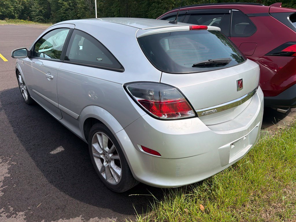 Used 2008 Saturn Astra XR w/ Advanced Audio Package FWD image 6