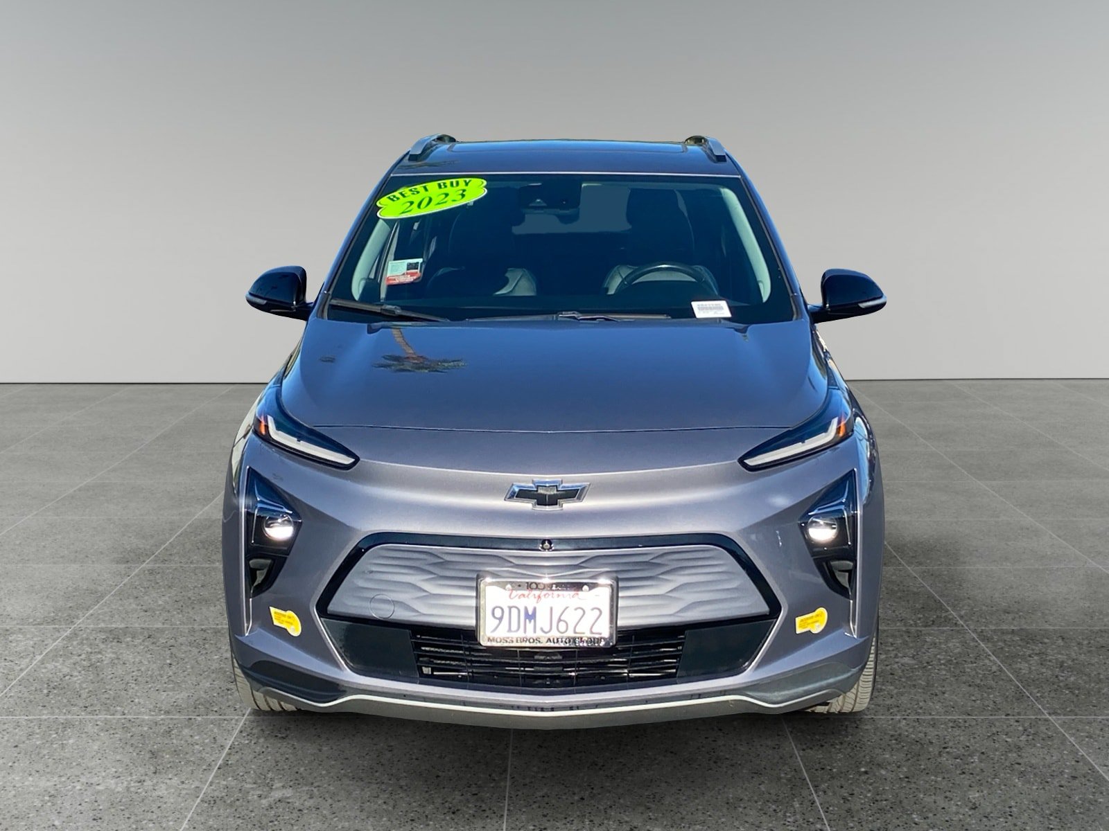Used 2023 Chevrolet Bolt EUV Premier w/ Sun & Sound Package FWD image 8