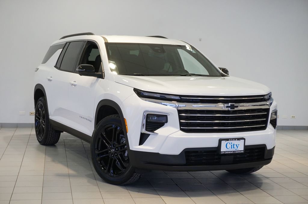 New 2026 Chevrolet Traverse LT w/ Driver Confidence Package image 2