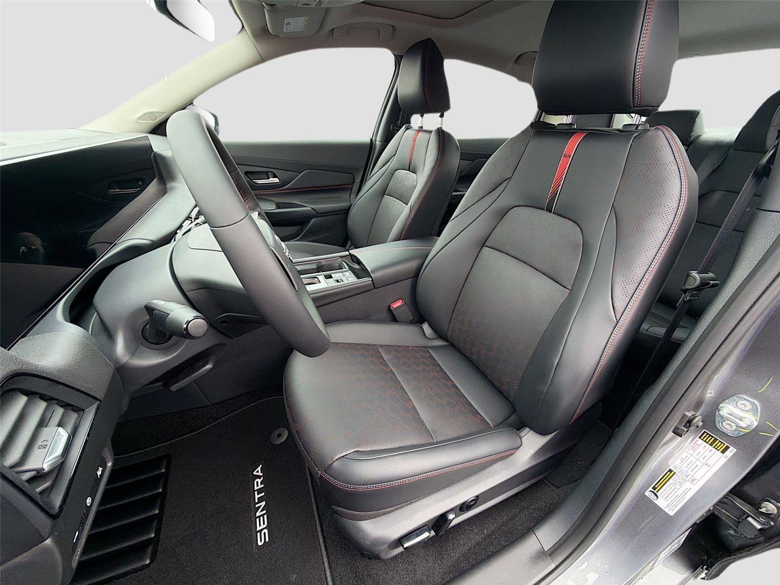 New 2026 Nissan Sentra SR w/ SR Premium Package FWD image 21
