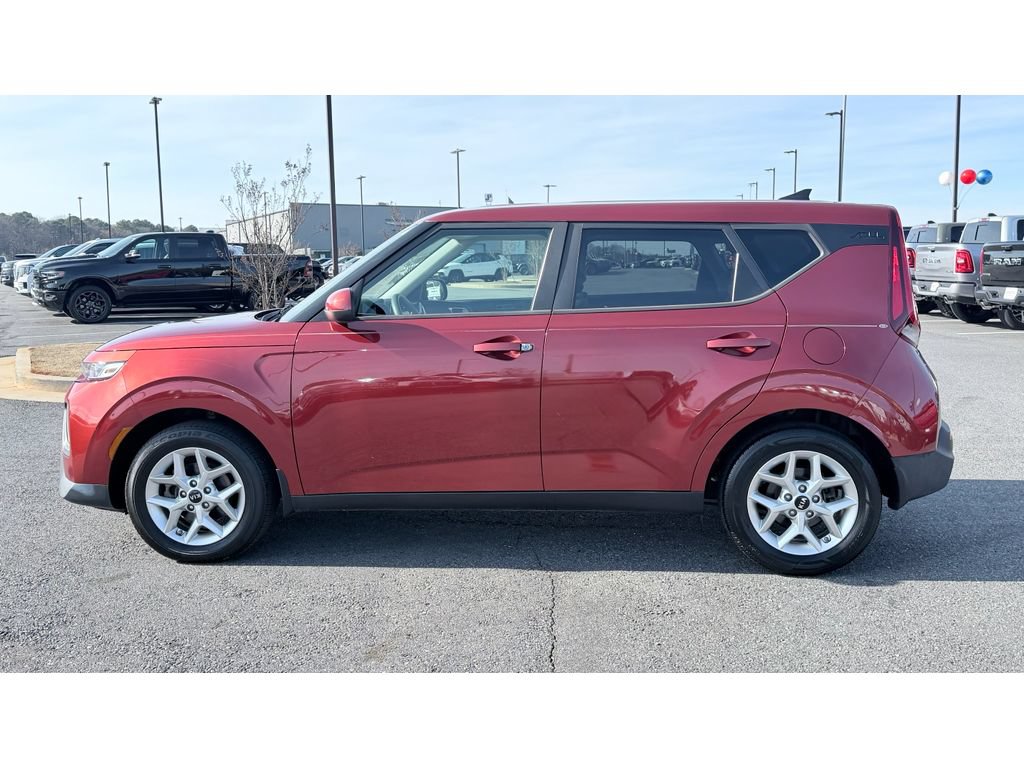 Used 2020 Kia Soul S FWD image 5