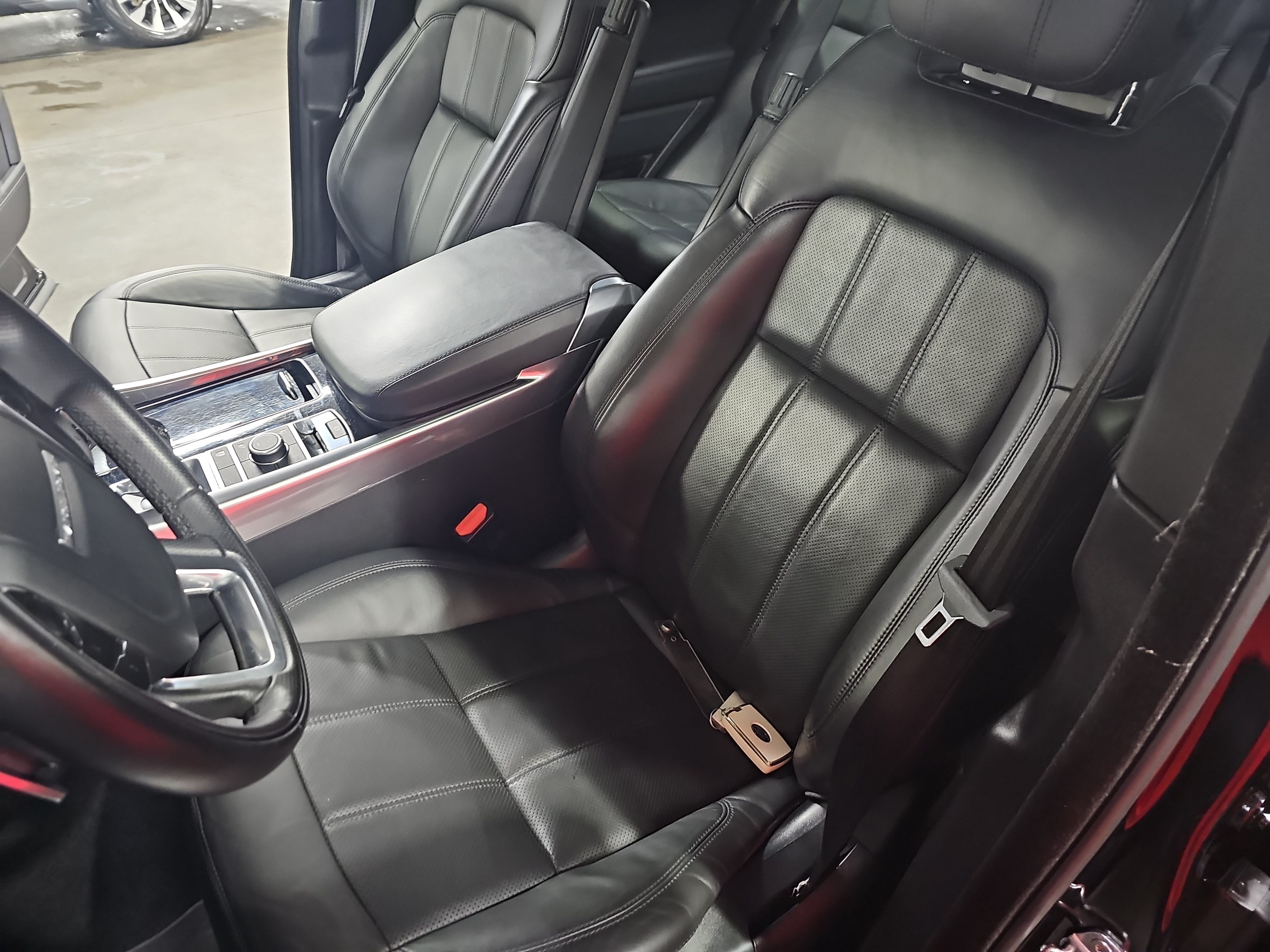 Used 2020 Land Rover Range Rover Sport HSE Dynamic AWD/4WD image 16