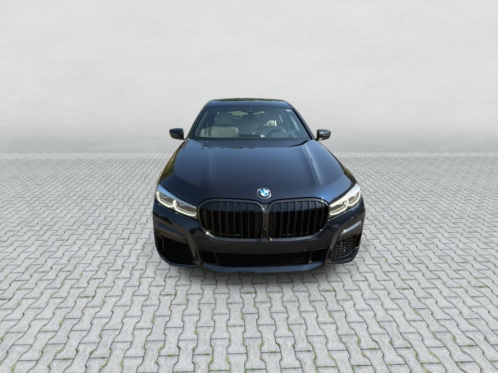 Used 2021 BMW 740i xDrive w/ Autobahn Package AWD/4WD image 3