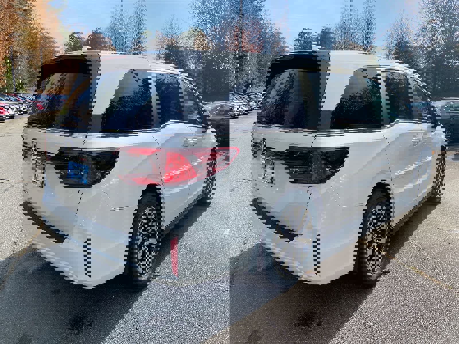 New 2026 Honda Odyssey EX-L image 4