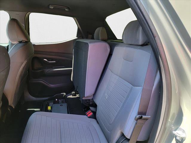 Used 2024 Hyundai Santa Cruz SEL image 13