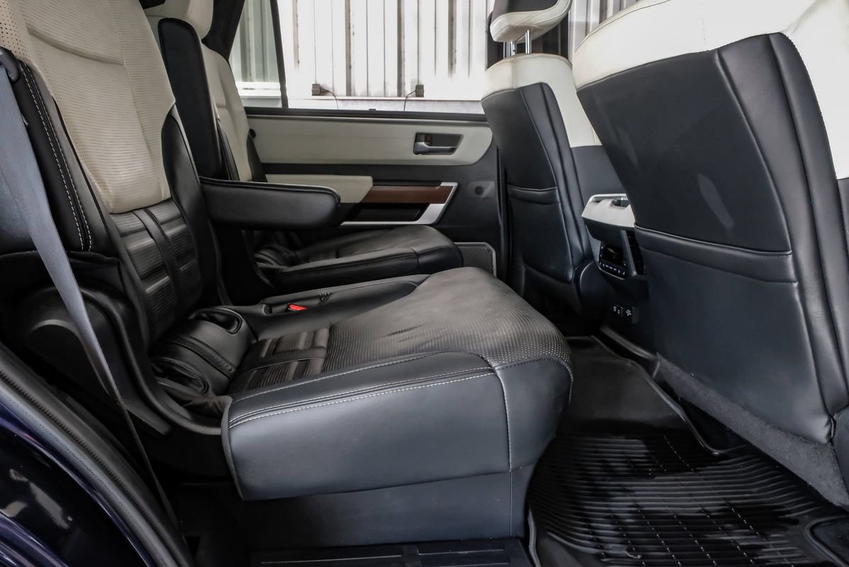 Used 2023 Toyota Sequoia Capstone AWD/4WD image 33