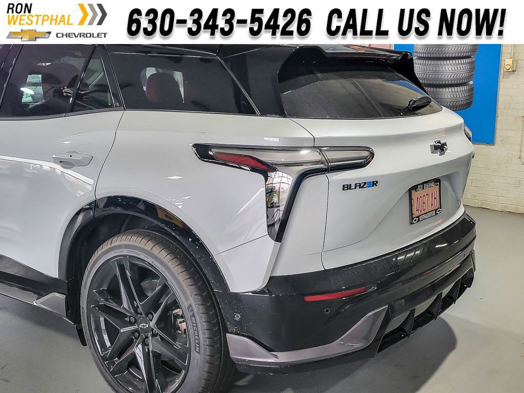 New 2026 Chevrolet Blazer EV SS image 6