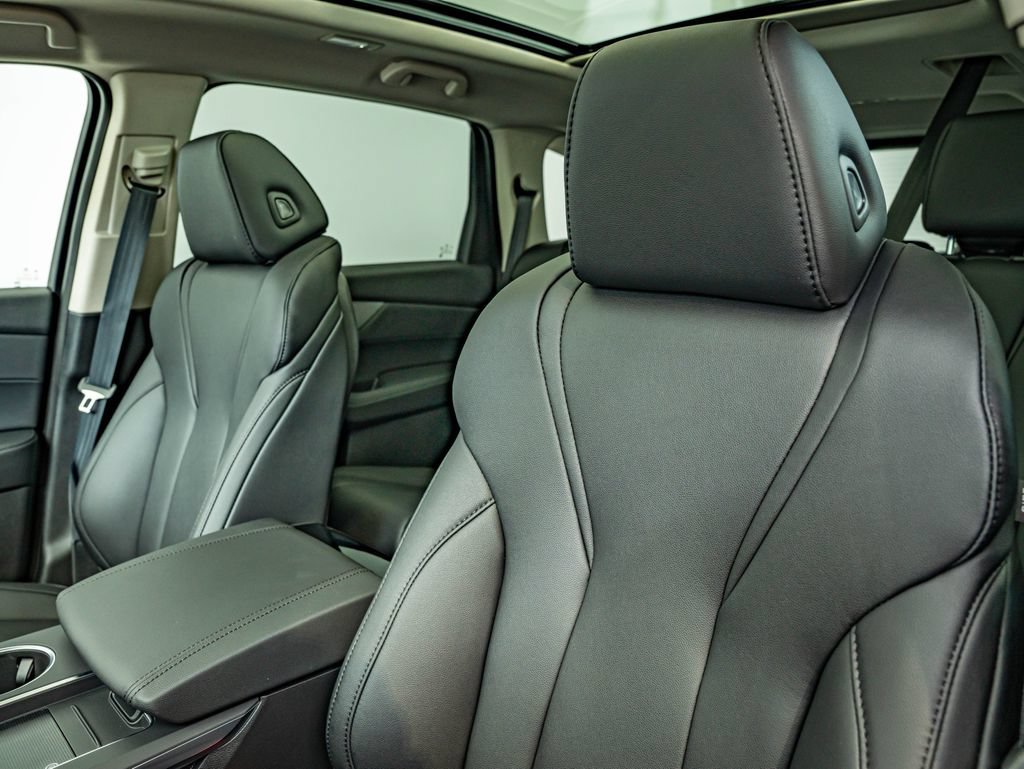 New 2026 Acura MDX SH-AWD image 33