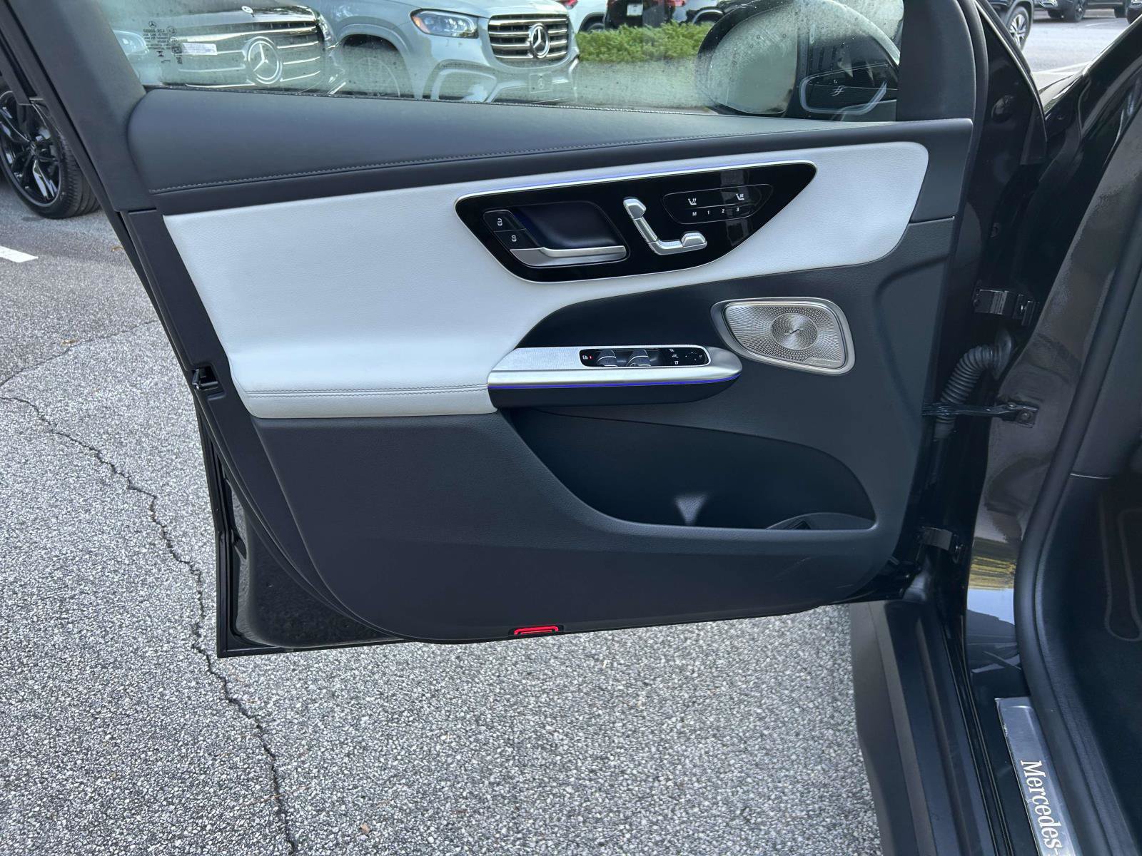 Certified 2025 Mercedes-Benz GLC 350e 4MATIC image 18