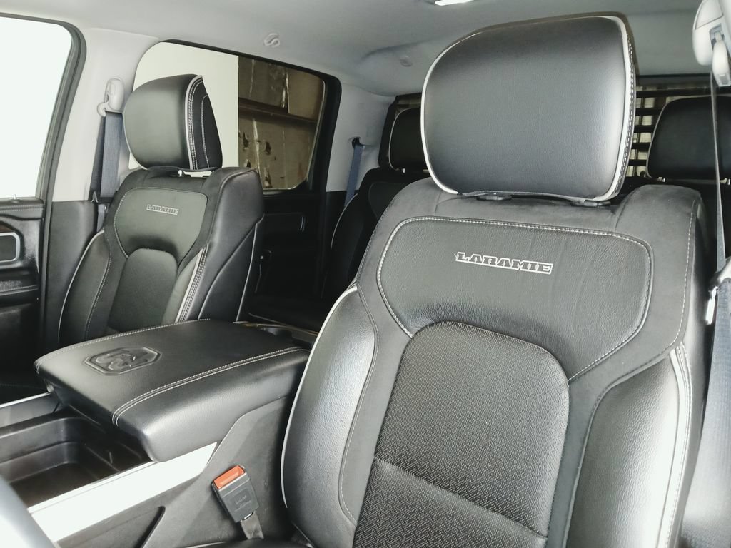 Used 2022 RAM 1500 Laramie AWD/4WD image 12