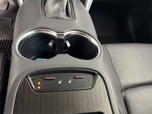 Used 2024 Toyota Venza XLE image 23