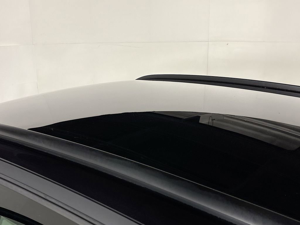 Certified 2023 Volkswagen ID.4 Pro S AWD/4WD image 19