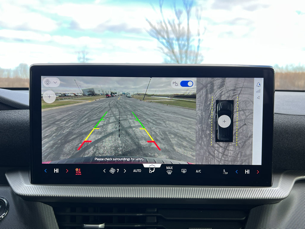 Used 2025 Ford Explorer ST-Line w/ ST-Line Street Pack image 28