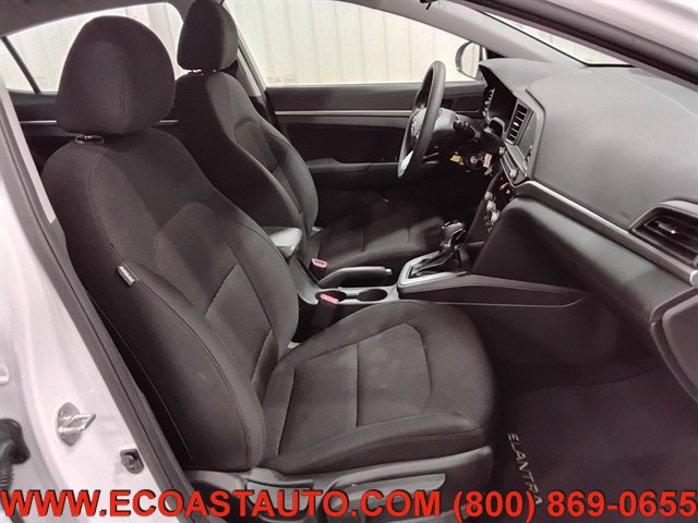 Used 2020 Hyundai Elantra SEL w/ Cargo Package (C1) FWD image 14