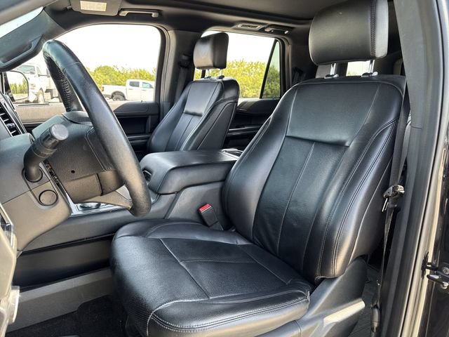Used 2020 Ford Expedition XLT w/ Equipment Group 202A RWD image 11