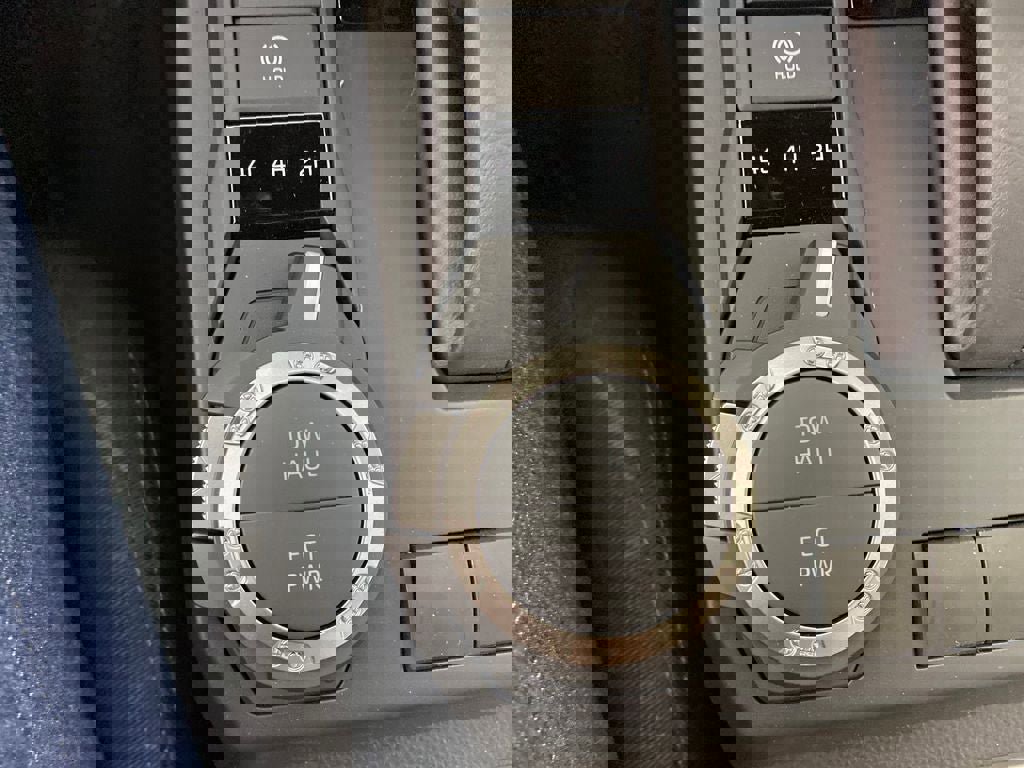 New 2025 Toyota Tacoma SR5 image 21