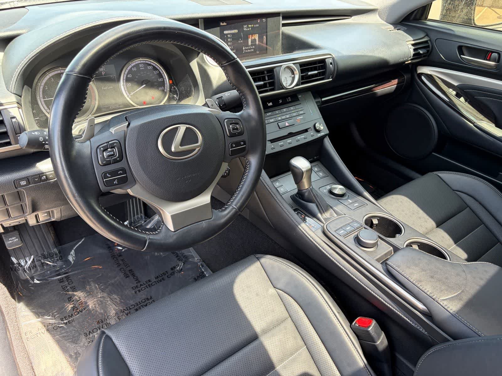 Used 2016 Lexus RC 200t w/ Premium Package RWD image 13