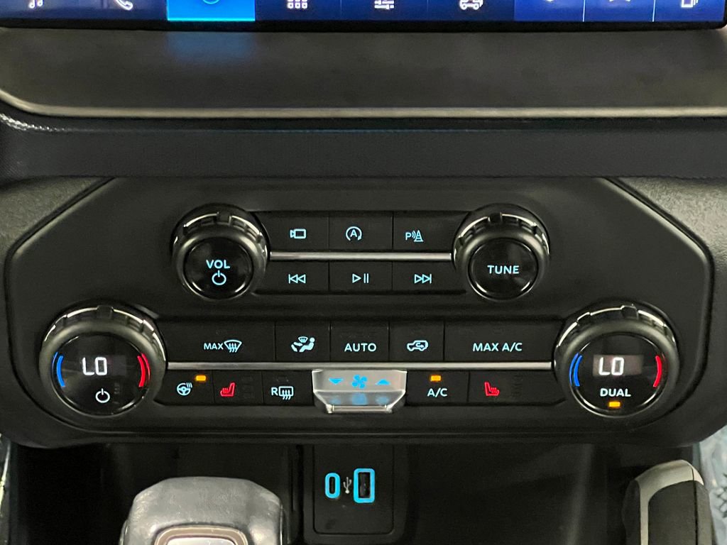 Used 2021 Ford Bronco Outer Banks AWD/4WD image 25