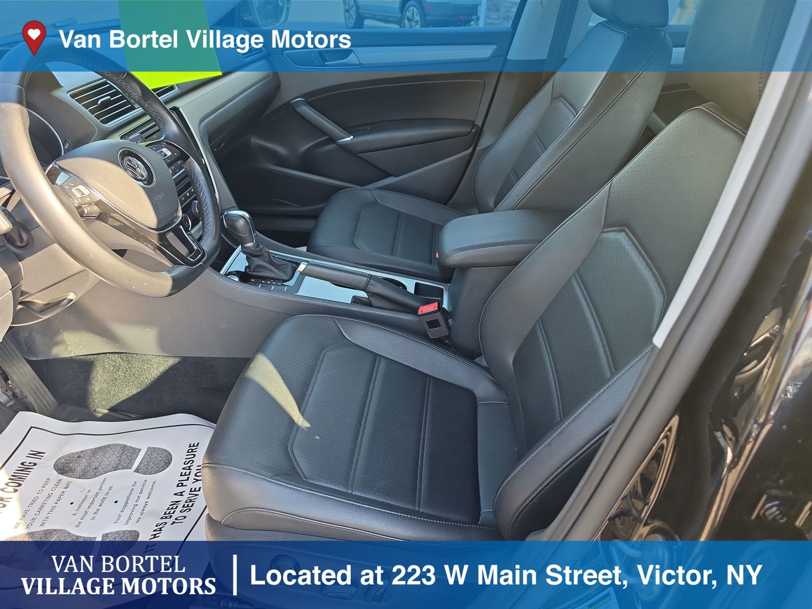 Used 2019 Volkswagen Passat 2.0T Wolfsburg w/ Wheels & Sunroof Package FWD image 10