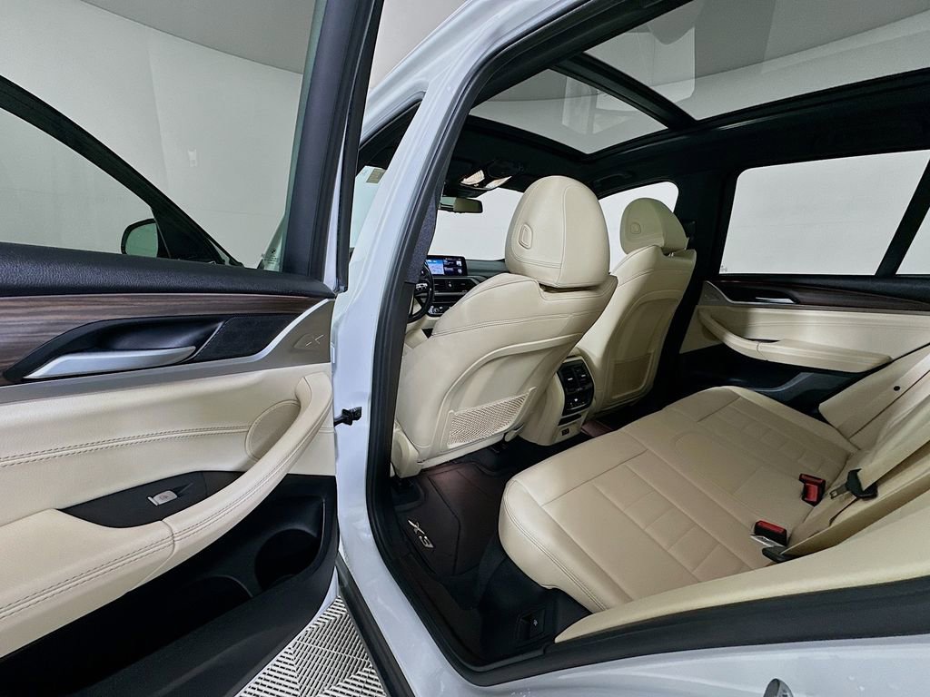 Used 2021 BMW X3 xDrive30i w/ Premium Package image 17