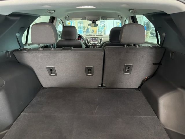Used 2023 Chevrolet Equinox LT image 27