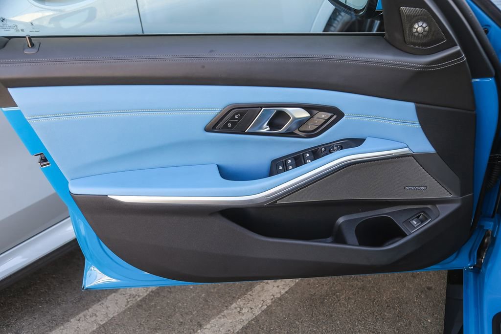 Used 2025 BMW M3 RWD image 17
