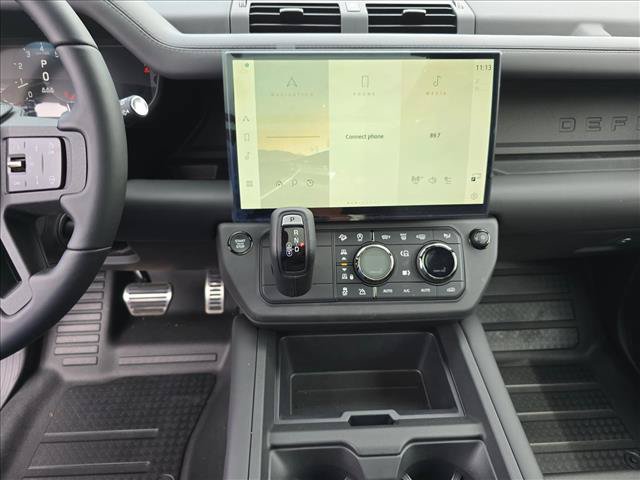 New 2026 Land Rover Defender 110 OCTA AWD/4WD image 21