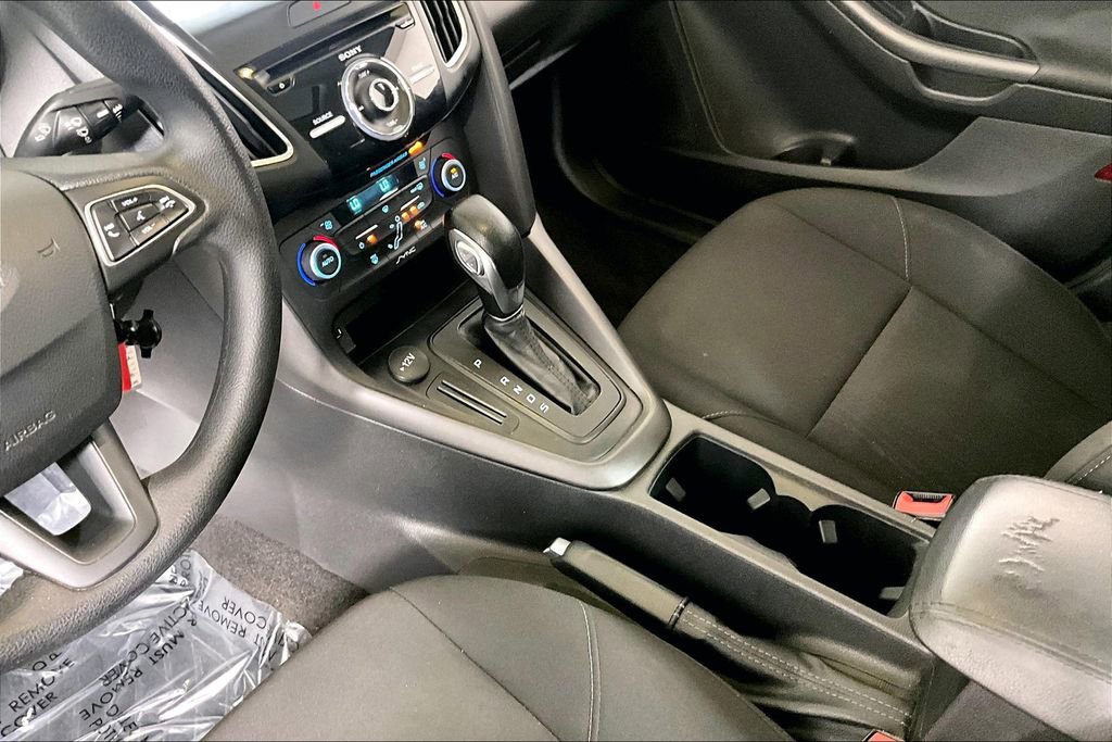 Used 2018 Ford Focus SEL image 17