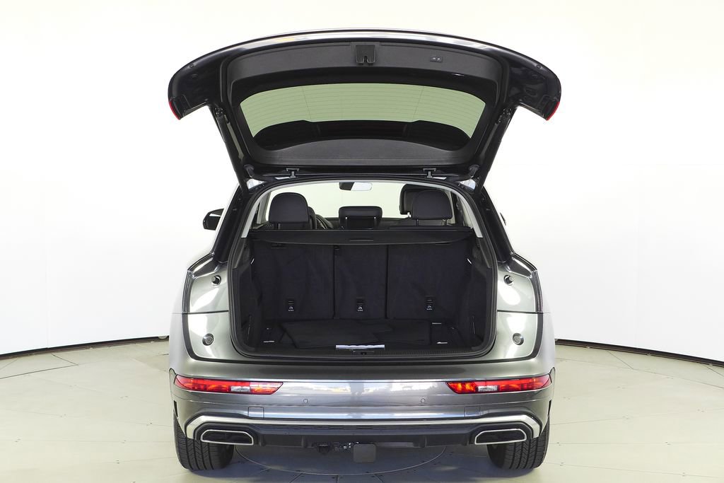 Used 2022 Audi Q5 2.0T Premium w/ Convenience Package image 10