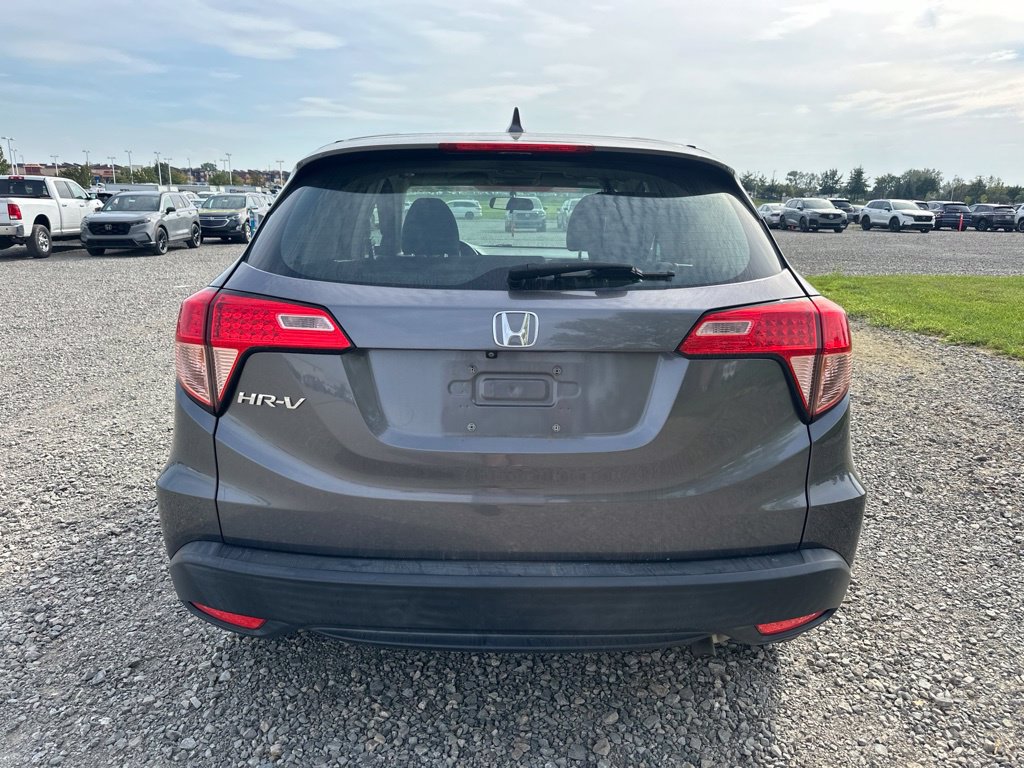 Used 2018 Honda HR-V LX image 8