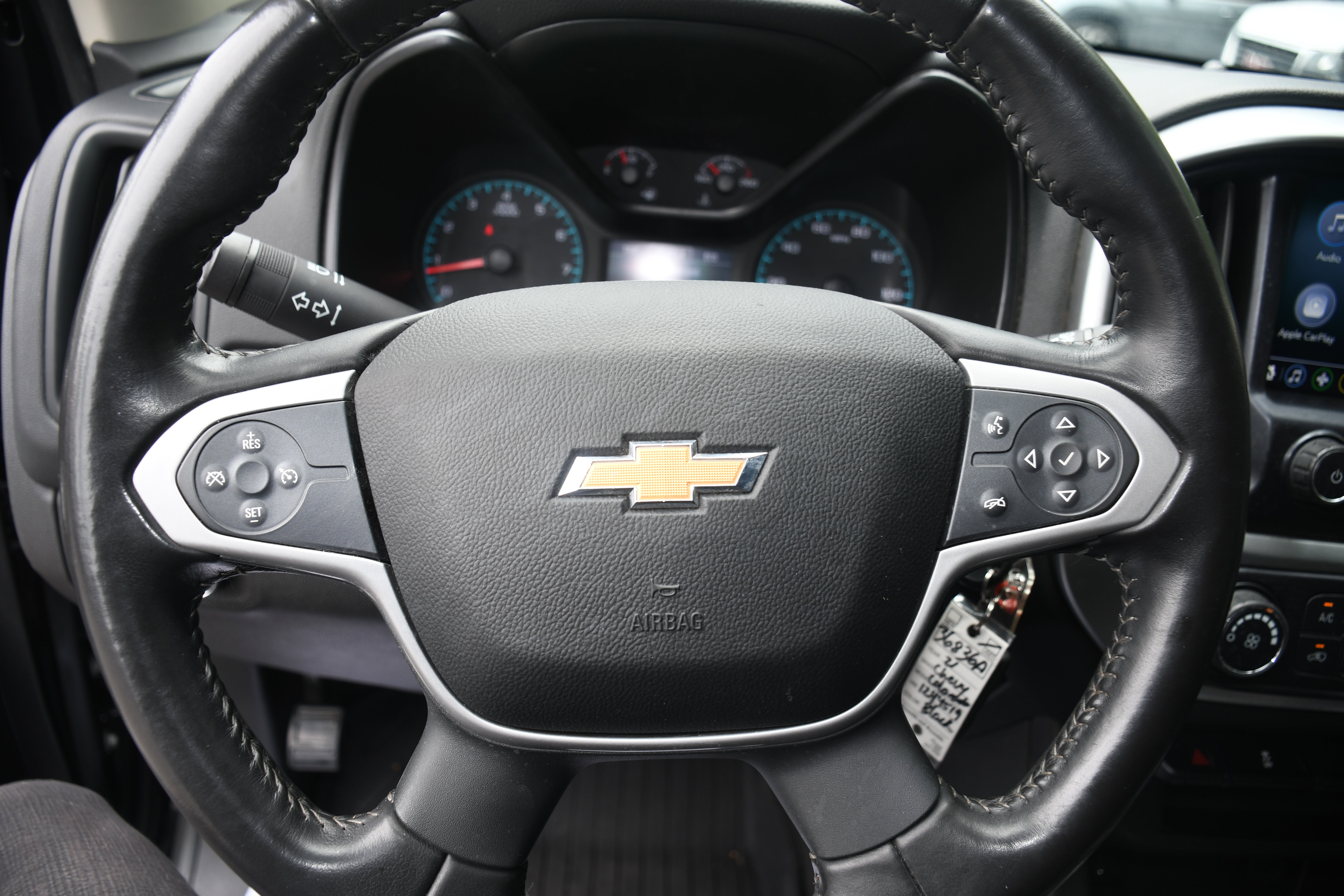 Used 2021 Chevrolet Colorado LT w/ LT Convenience Package RWD image 12