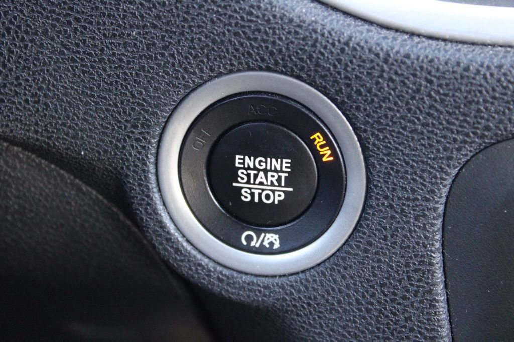 Used 2019 Dodge Charger GT image 30