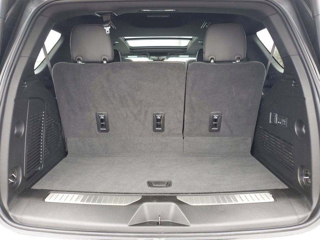 Certified 2024 Chevrolet Tahoe Z71 w/ Luxury Package image 34