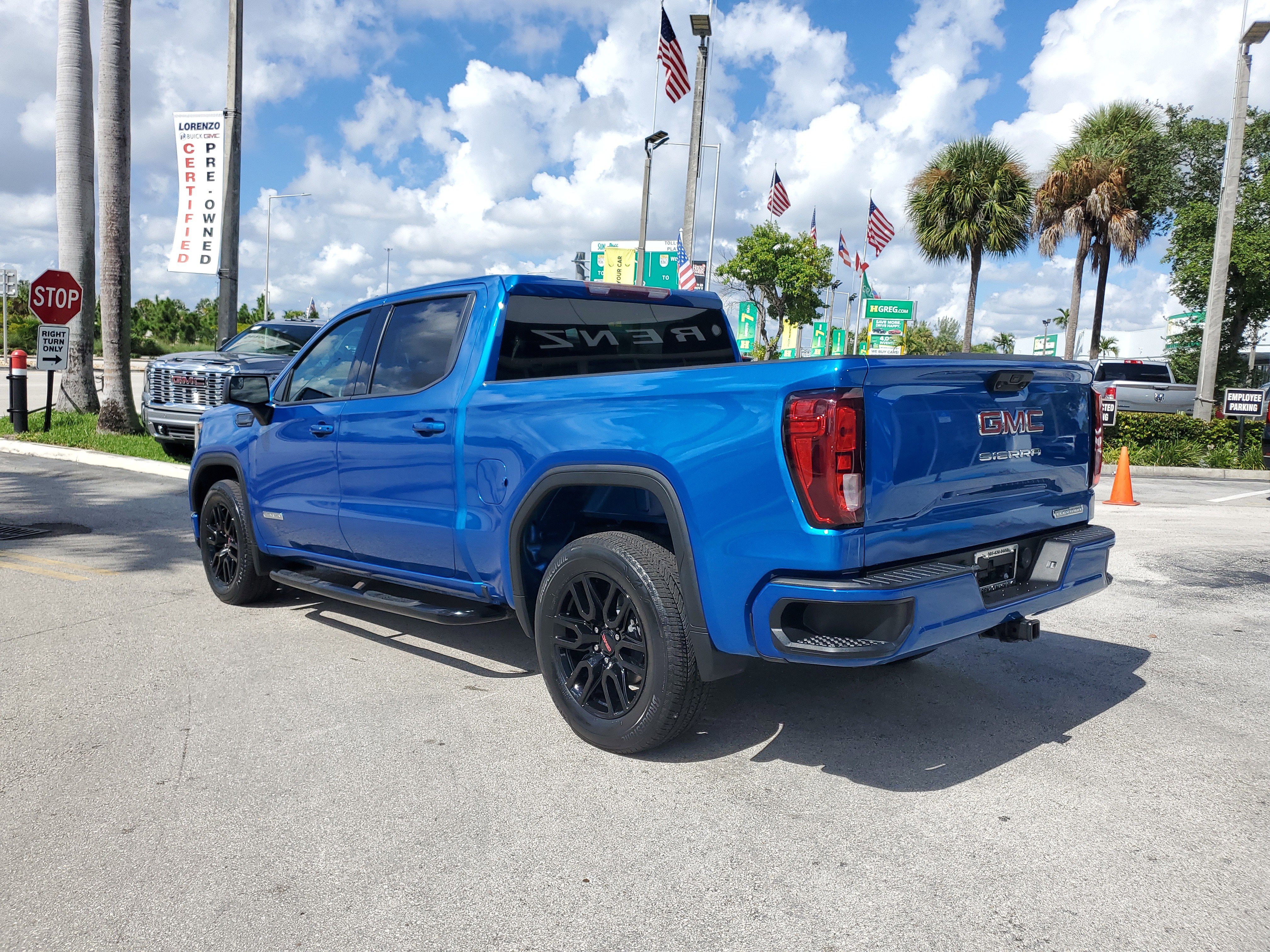 Used 2023 GMC Sierra 1500 Elevation image 7