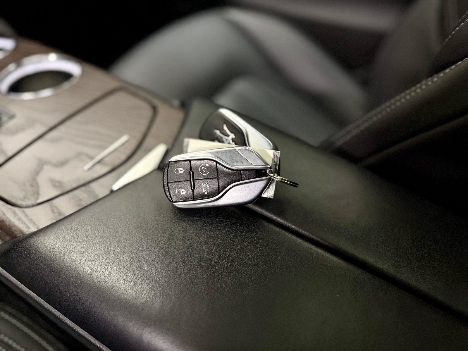 Used 2019 Maserati Ghibli GranLusso RWD image 25