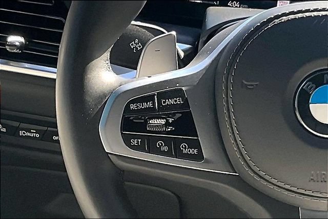 Used 2025 BMW X5 sDrive40i w/ M Sport Package RWD image 17
