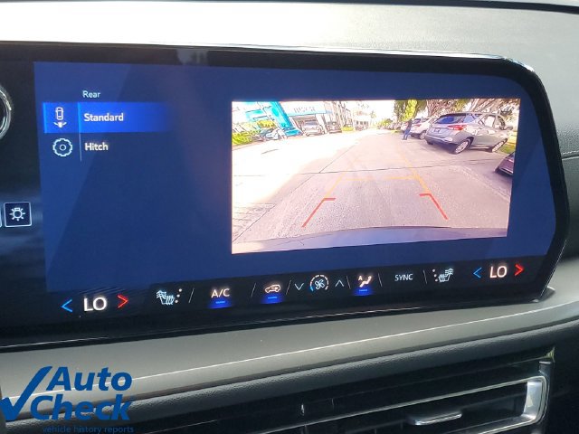 Certified 2026 Chevrolet Traverse LT AWD/4WD image 26