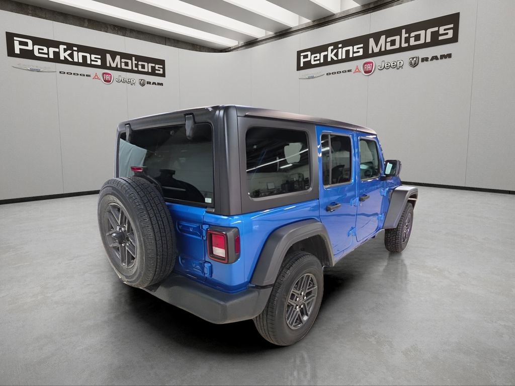 Used 2024 Jeep Wrangler Sport S image 5