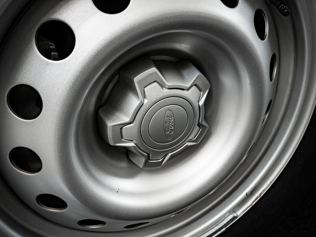 Used 2024 Ford Maverick XL image 8