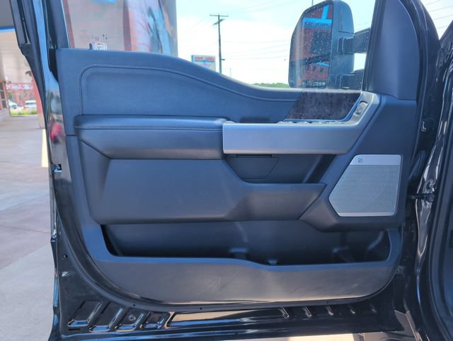 Used 2024 Ford F250 Lariat w/ Sport Appearance Package AWD/4WD image 19