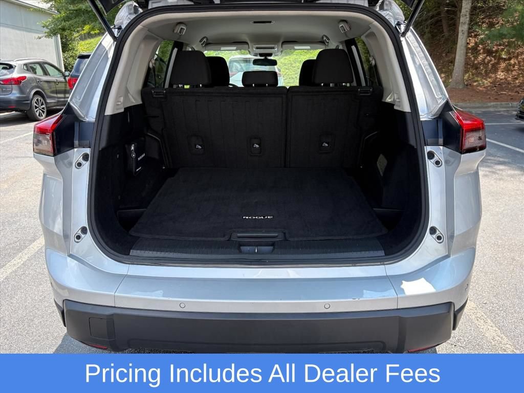 Used 2024 Nissan Rogue S AWD/4WD image 26