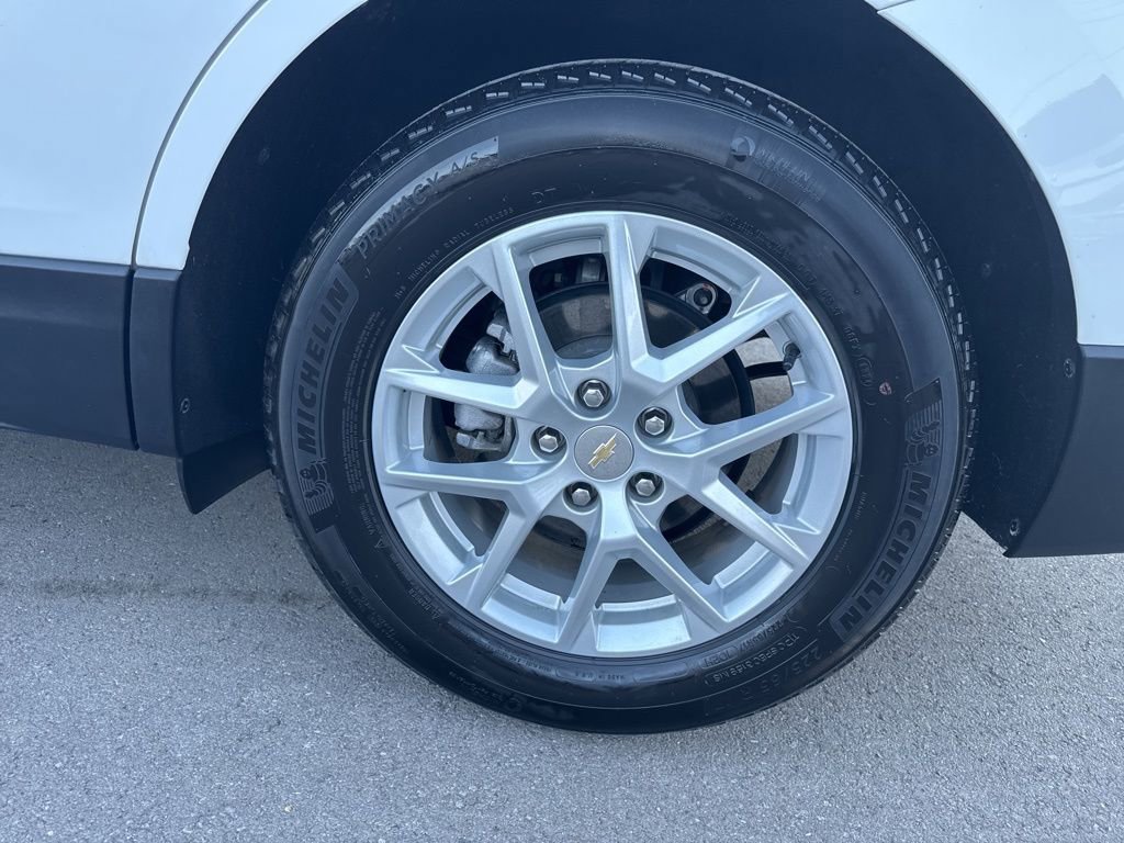 Used 2024 Chevrolet Equinox LT image 31