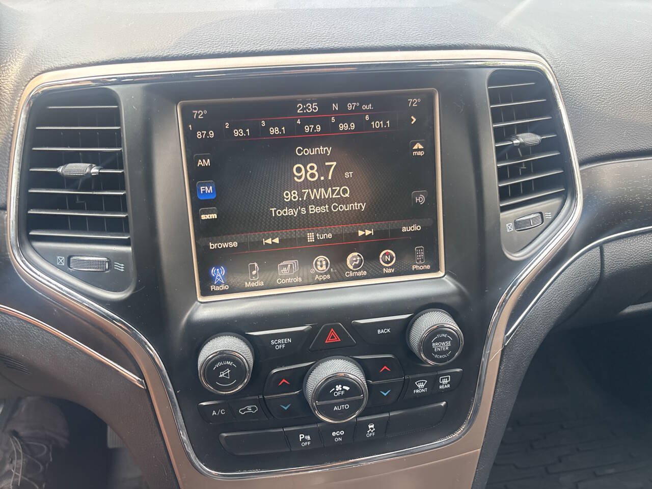 Used 2015 Jeep Grand Cherokee Limited AWD/4WD image 24
