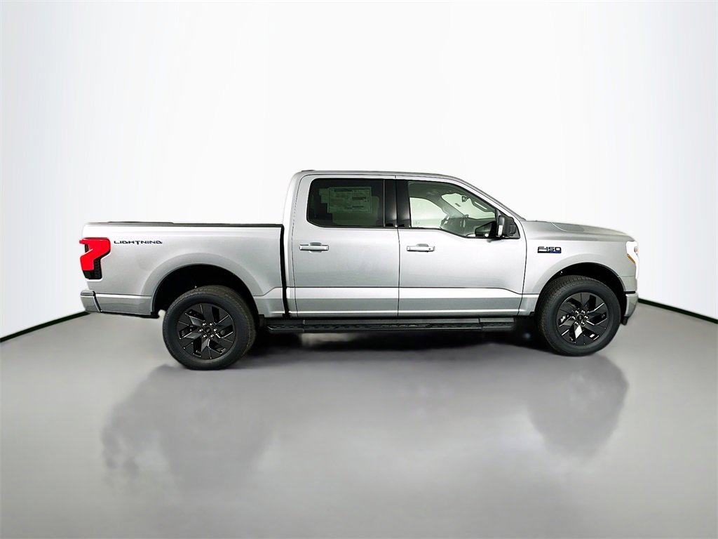 New 2025 Ford F150 Lightning Flash image 8