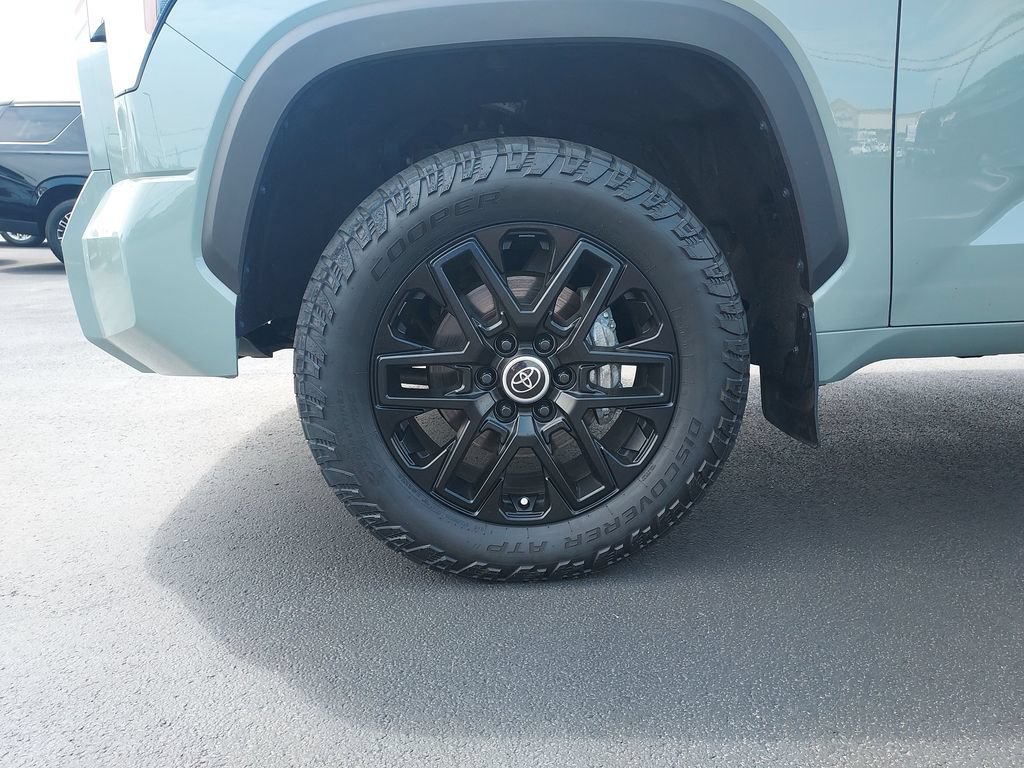 Used 2024 Toyota Tundra Limited w/ Nightshade Package AWD/4WD image 10