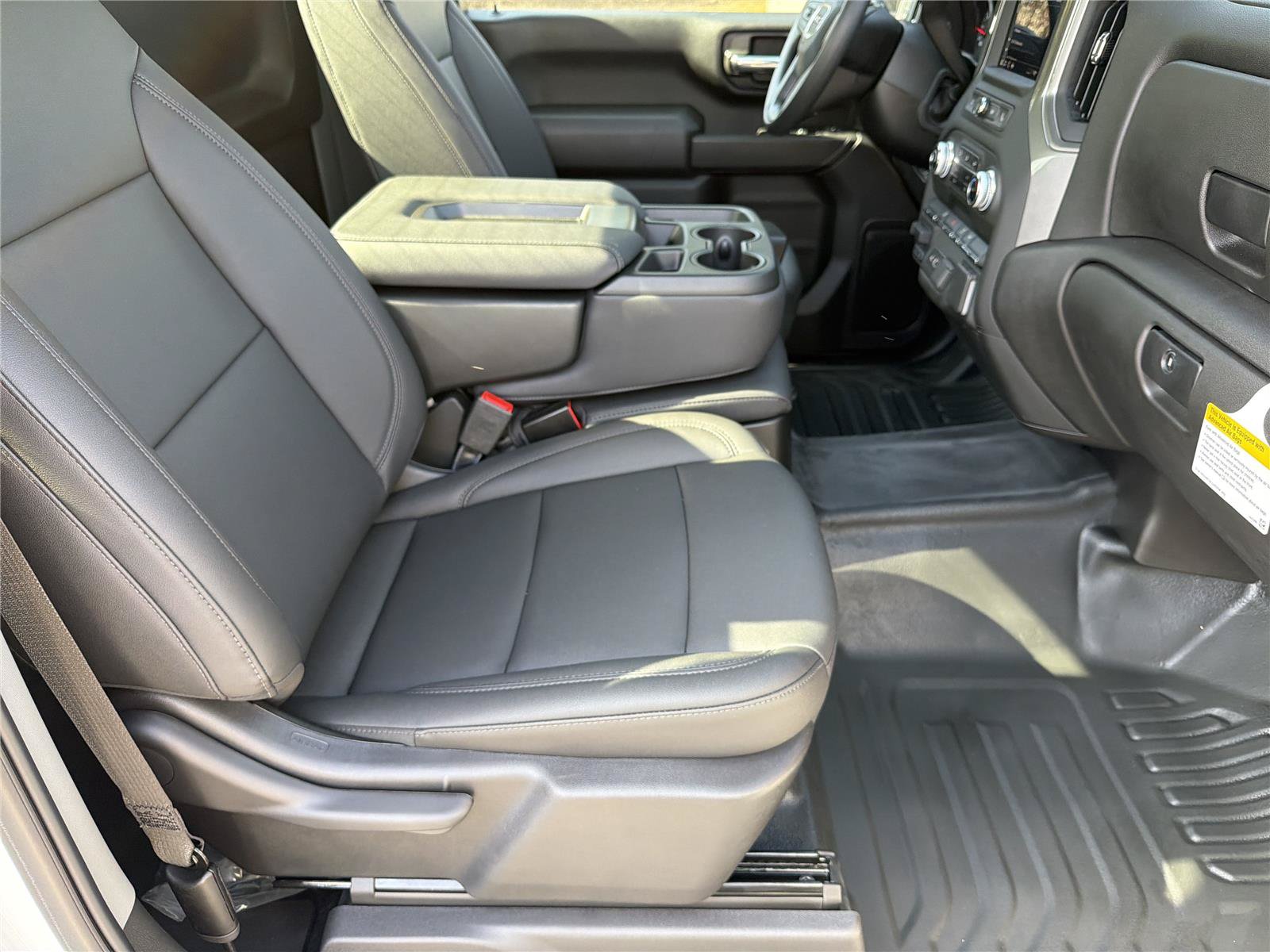 New 2025 GMC Sierra 2500 Pro w/ Convenience Package RWD image 11