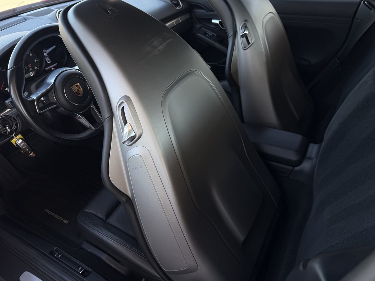 Used 2019 Porsche 718 Cayman RWD image 26