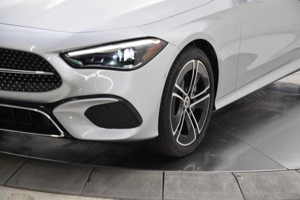 New 2026 Mercedes-Benz CLE 300 4MATIC Coupe image 11