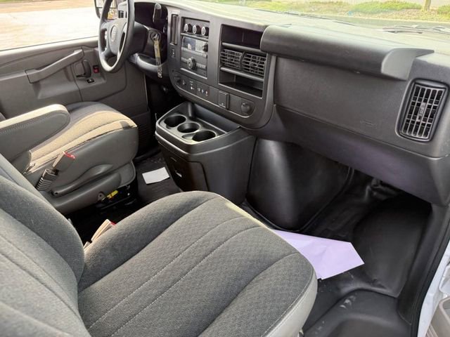 Used 2024 GMC Savana 2500 w/ Driver Convenience Package RWD image 10